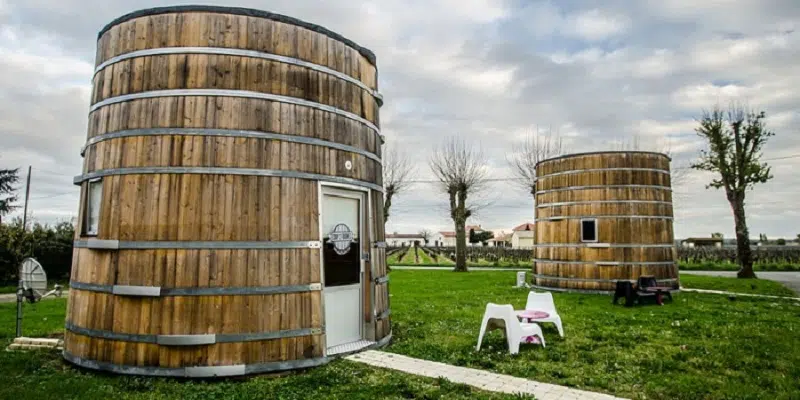 Quels sont les avantages de choisir un logement insolite en France