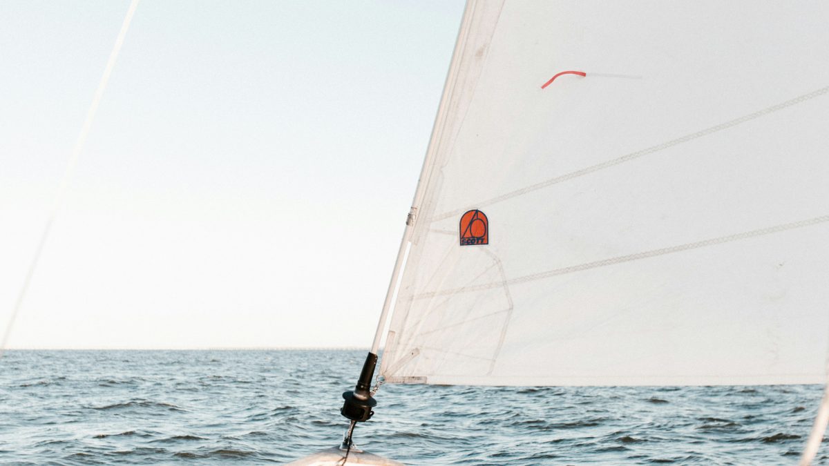 Et si votre prochaine aventure se faisait à bord d’un bateau Jeanneau ?