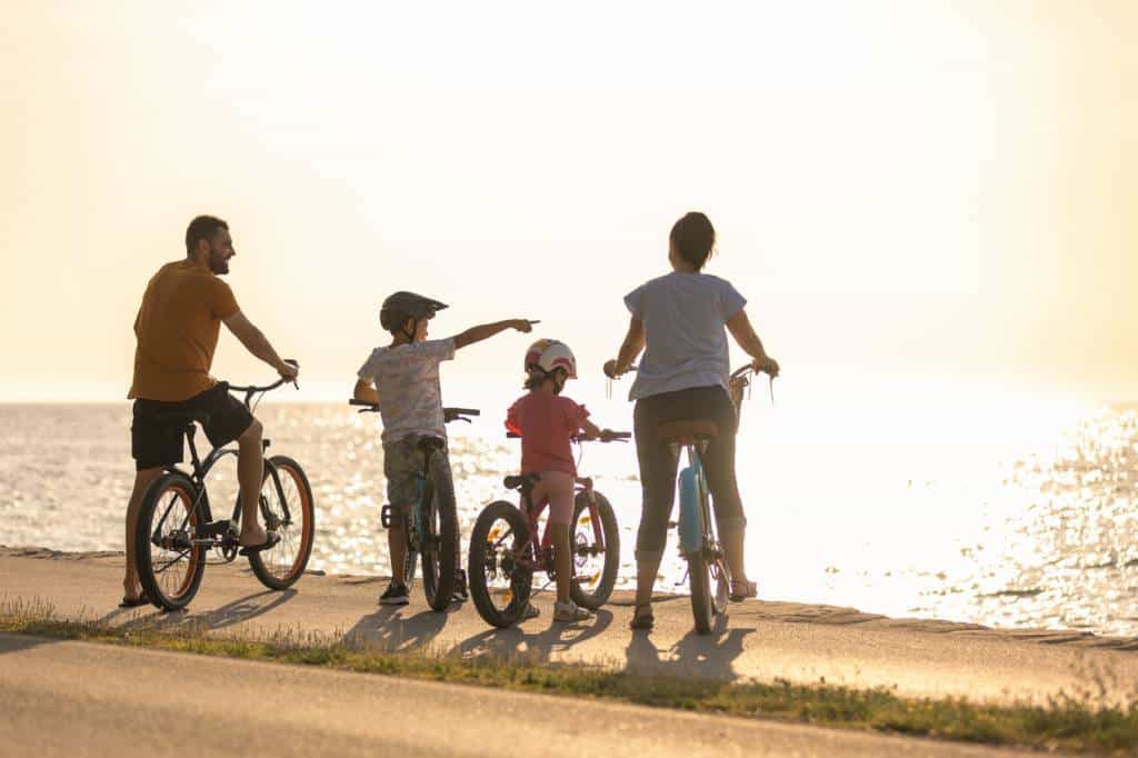 Vacances en famille à l'île de Ré vélo