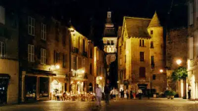 Profitez d'un séjour inoubliable en Dordogne : les avantages des gîtes près de Sarlat