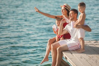 Vacances en famille sur la Côte d’Azur : détente et découvertes pour tous !