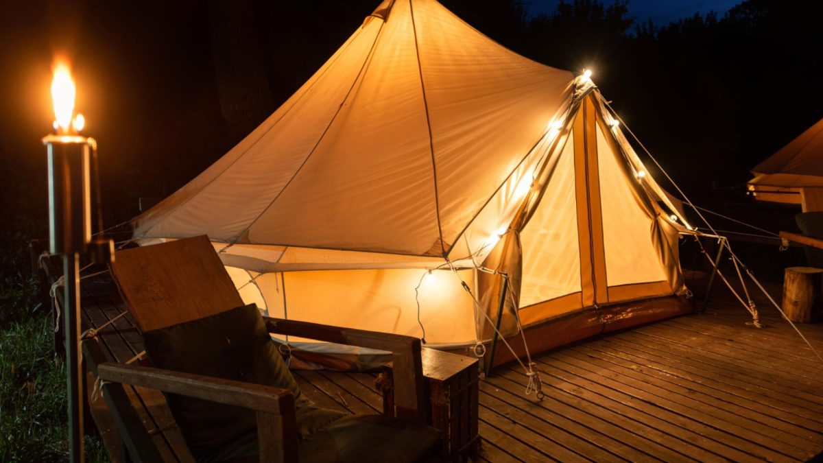 Vivez une expérience de camping de luxe en lodge au cœur de la nature sauvage !